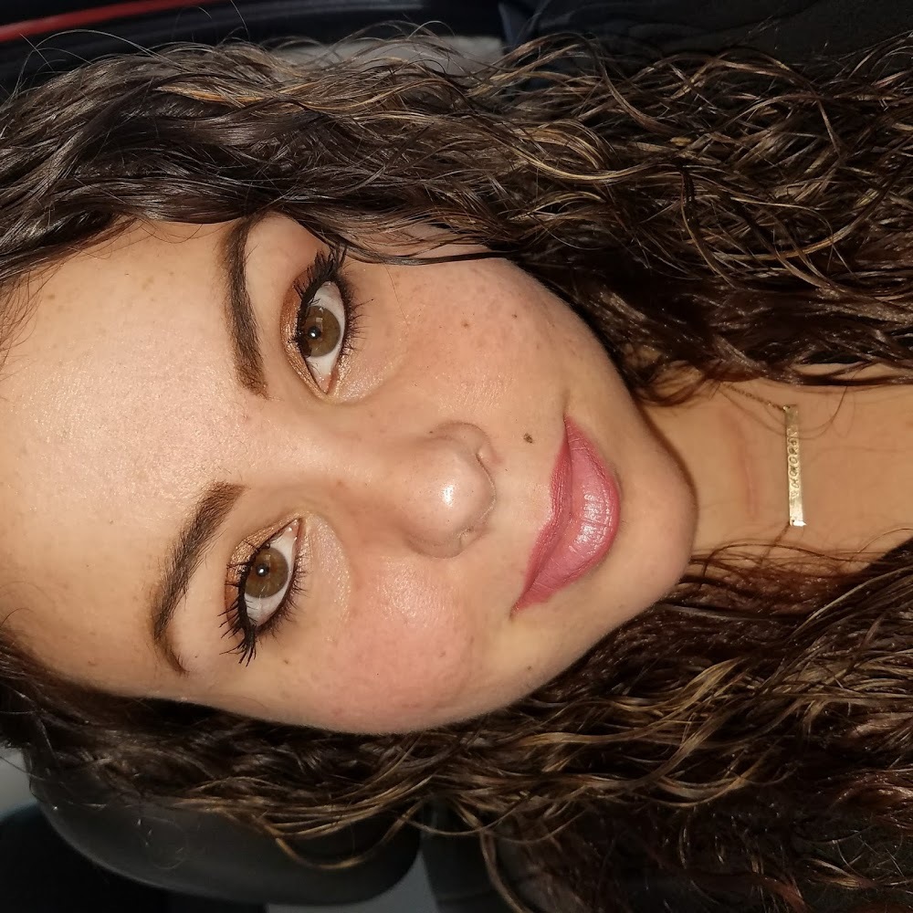 Meet your Posher, Crista
